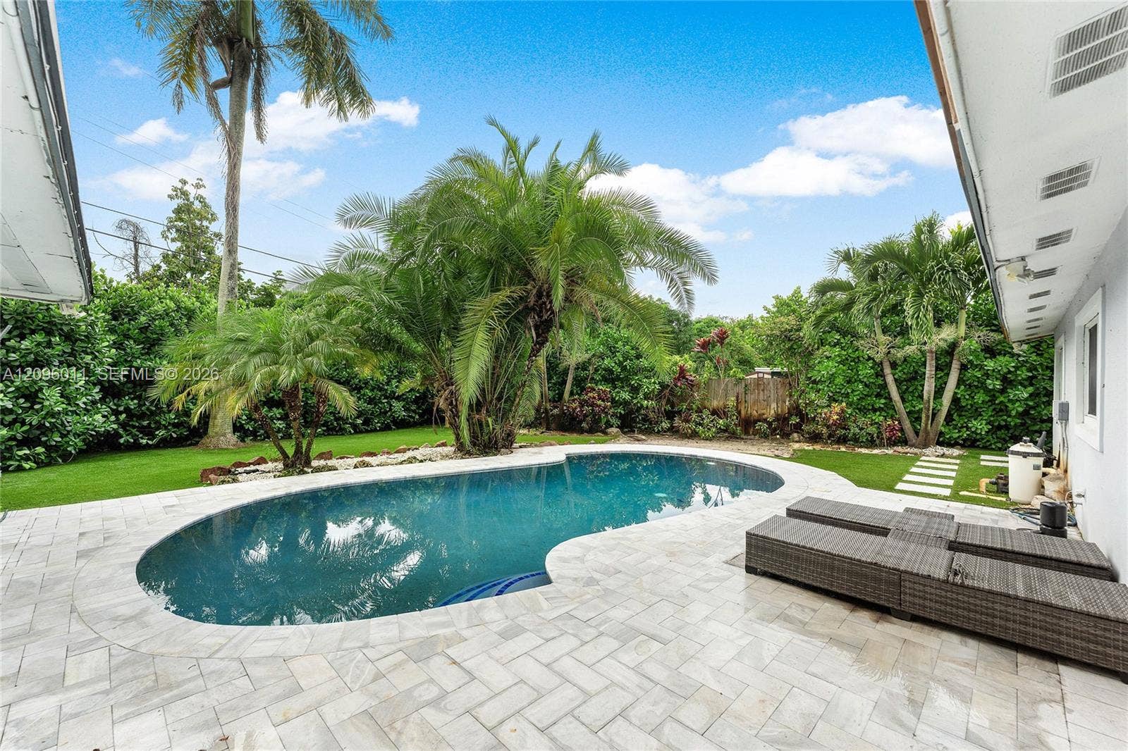4872 NW 1st Court, Plantation, FL 33317 Photo 2