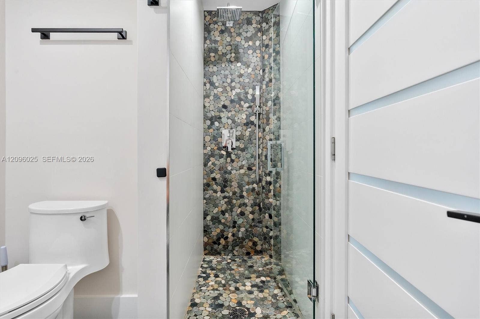 2nd Bathroom
