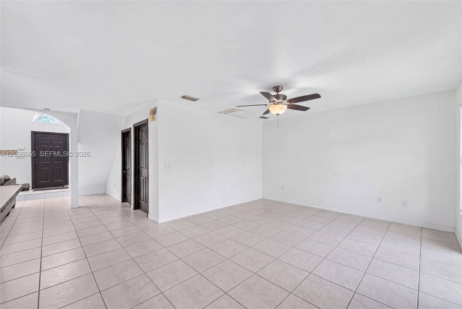 417 Kelly Lane, Weston, FL 33326 Photo 15