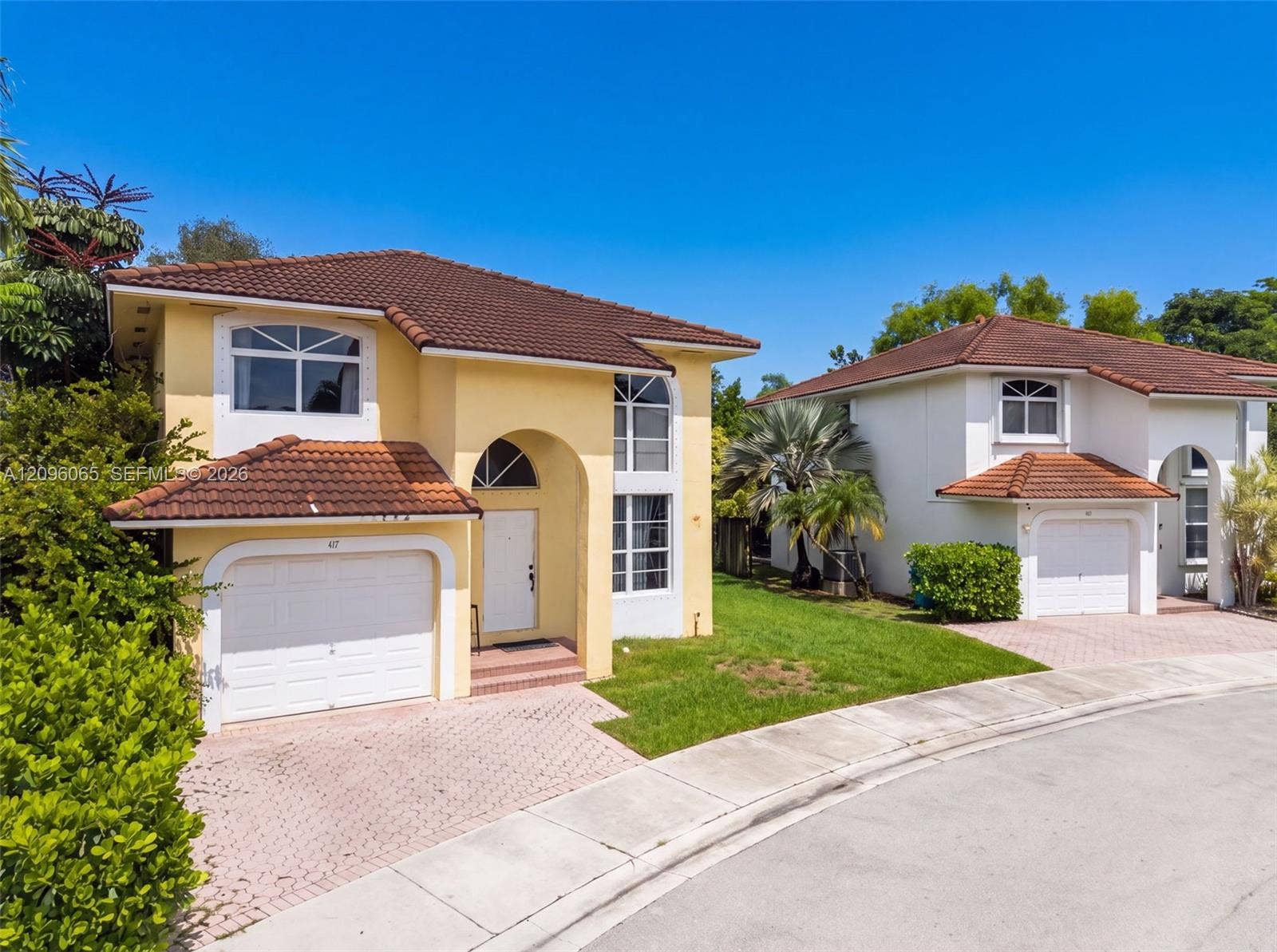 417 Kelly Lane, Weston, FL 33326 Photo 2