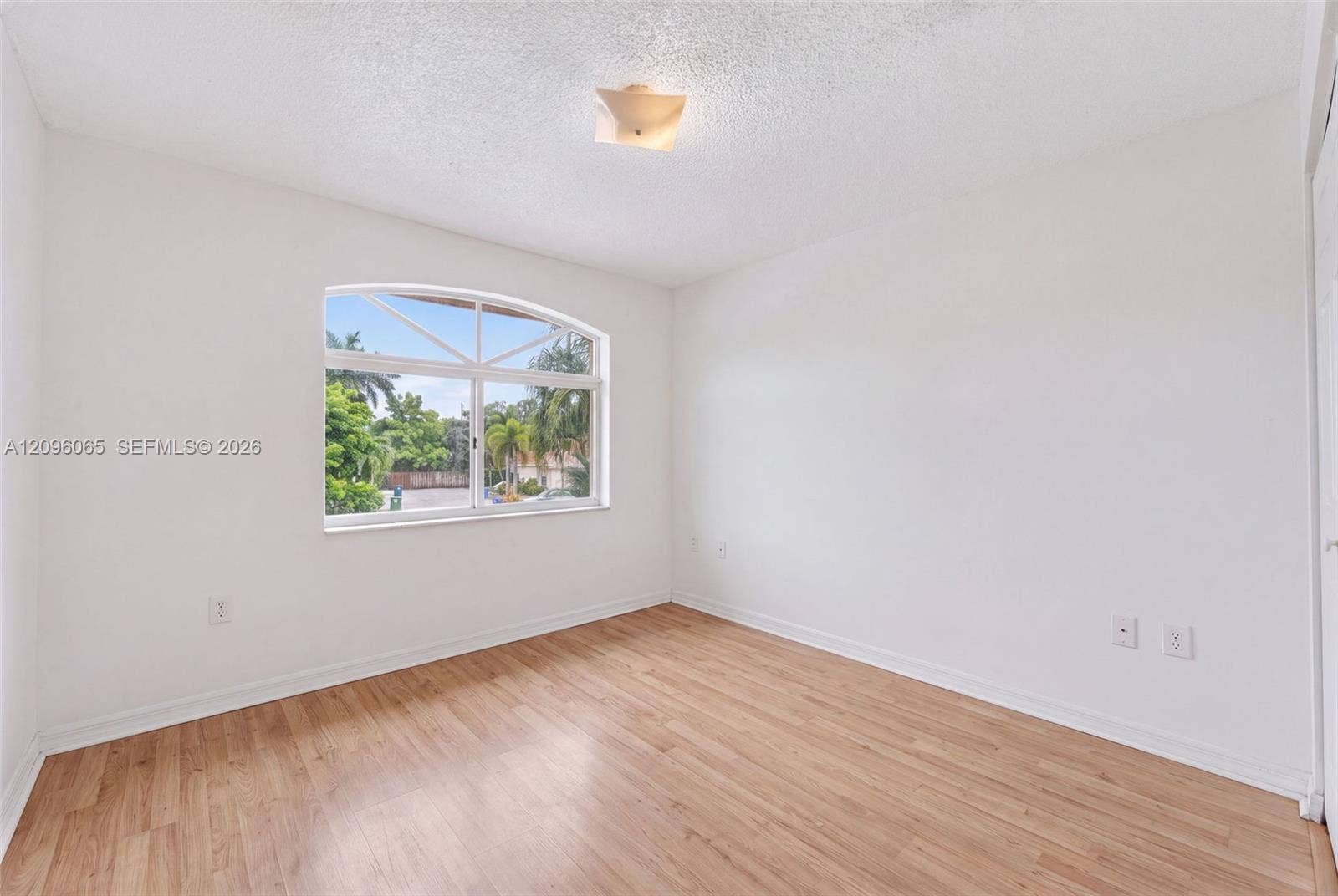 417 Kelly Lane, Weston, FL 33326 Photo 25