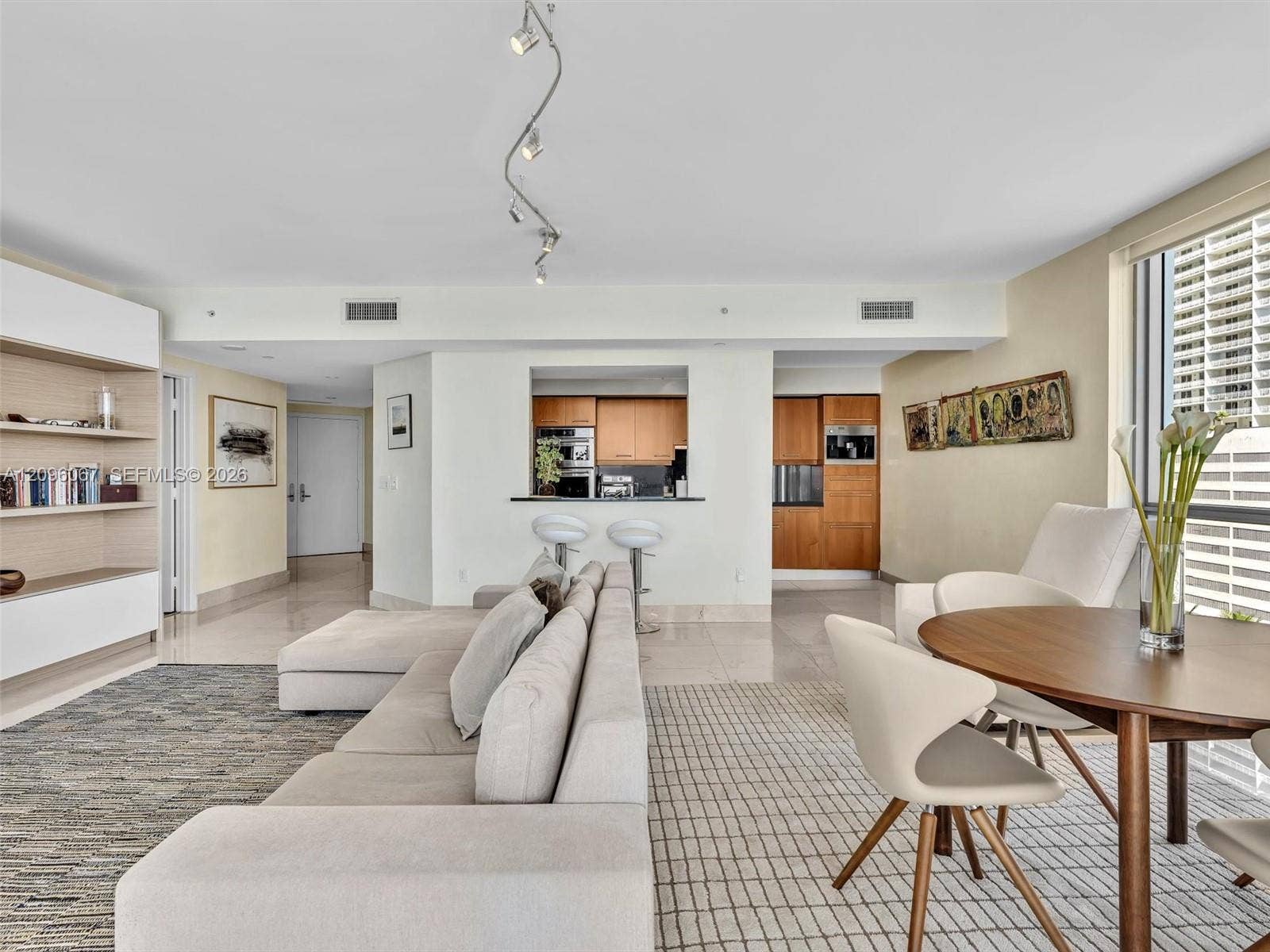 1331 Brickell Bay Drive, #901, Miami, FL 33131 Photo 8