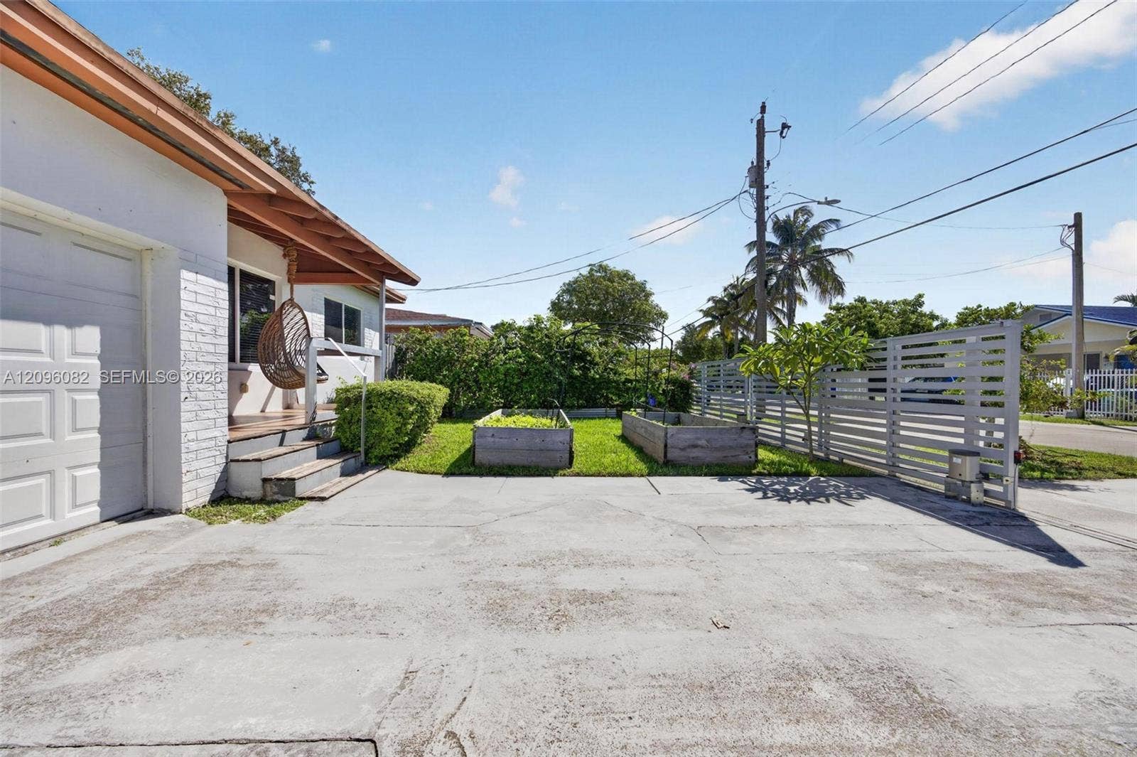 2611 SW 19th Terrace, Miami, FL 33145 Photo 5