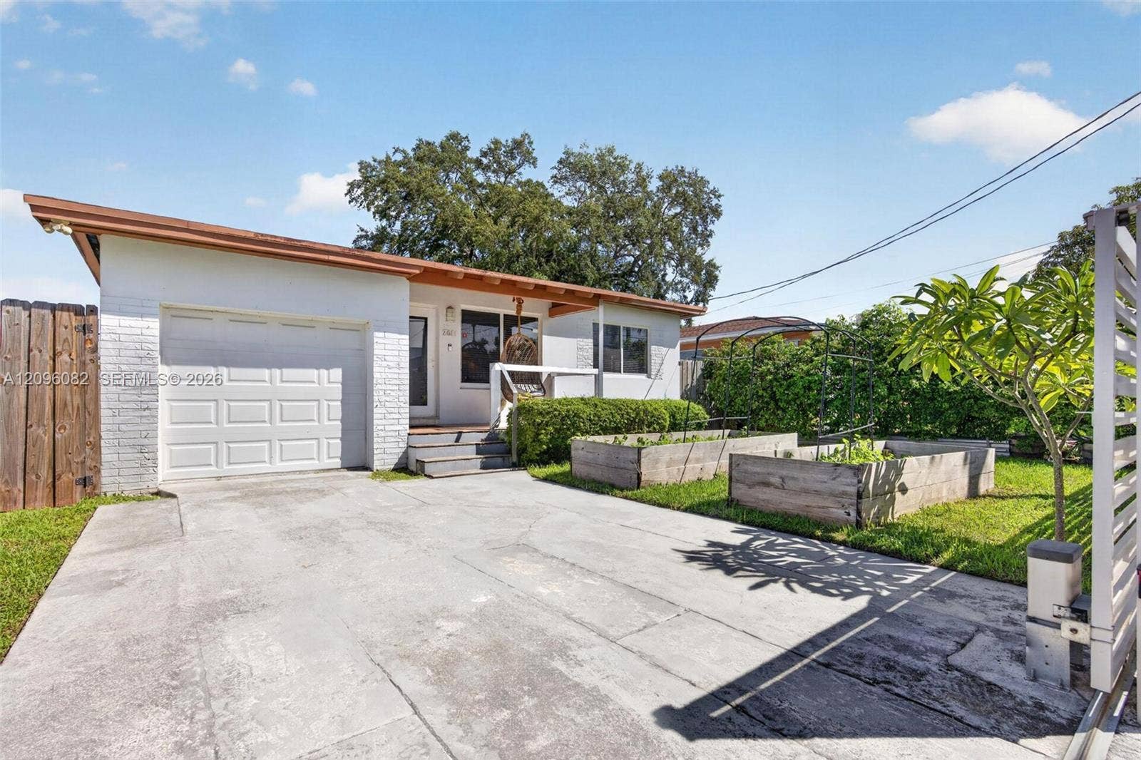 2611 SW 19th Terrace, Miami, FL 33145 Photo 2