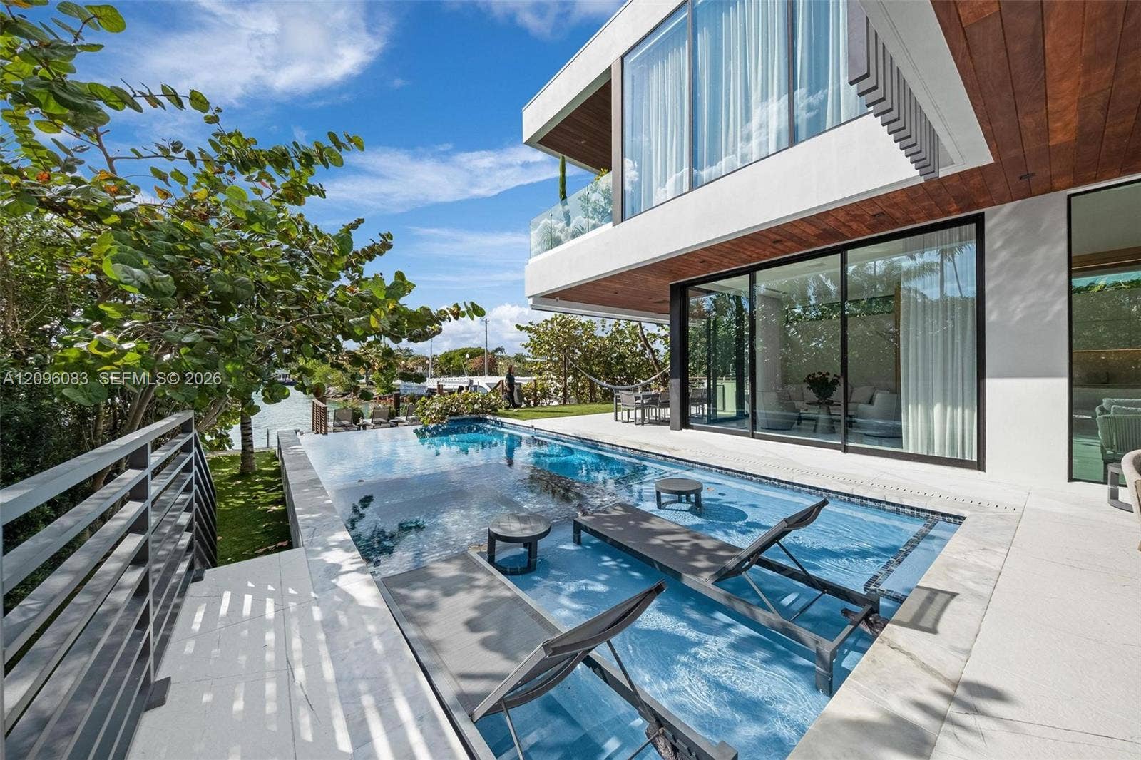 226 W Rivo Alto Drive, Miami Beach, FL 33139 Photo 10