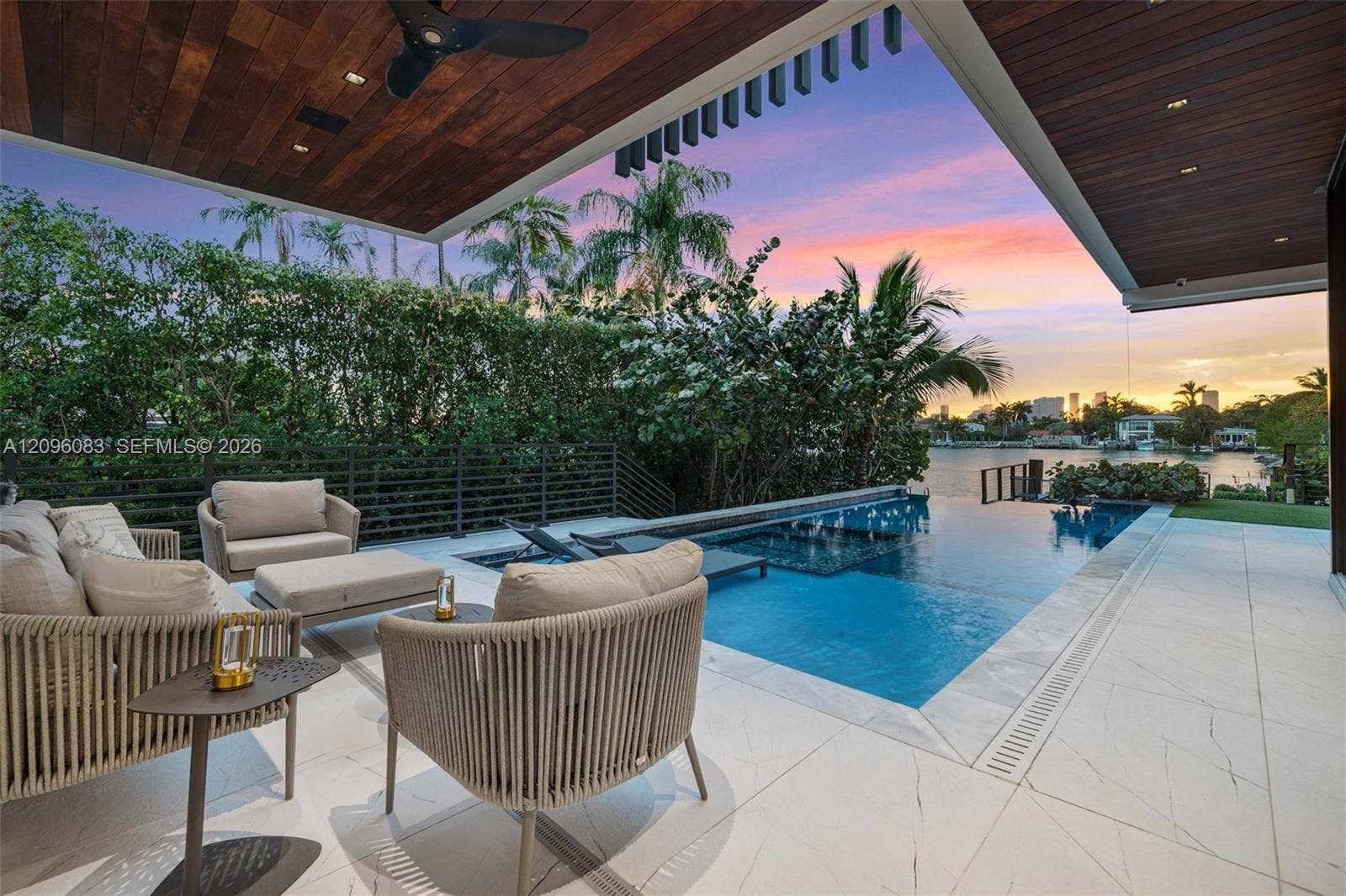 226 W Rivo Alto Drive, Miami Beach, FL 33139 Photo 14