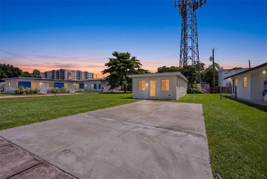 Property photo for 6136 Grant Street, Hollywood, FL