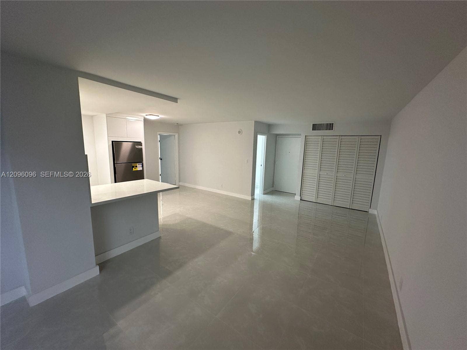16919 N Bay Road, #215, Sunny Isles Beach, Sunny Isles Beach, FL 33160 Photo 14
