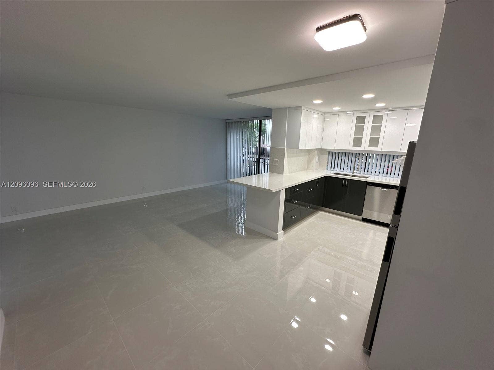 16919 N Bay Road, #215, Sunny Isles Beach, Sunny Isles Beach, FL 33160 Photo 21