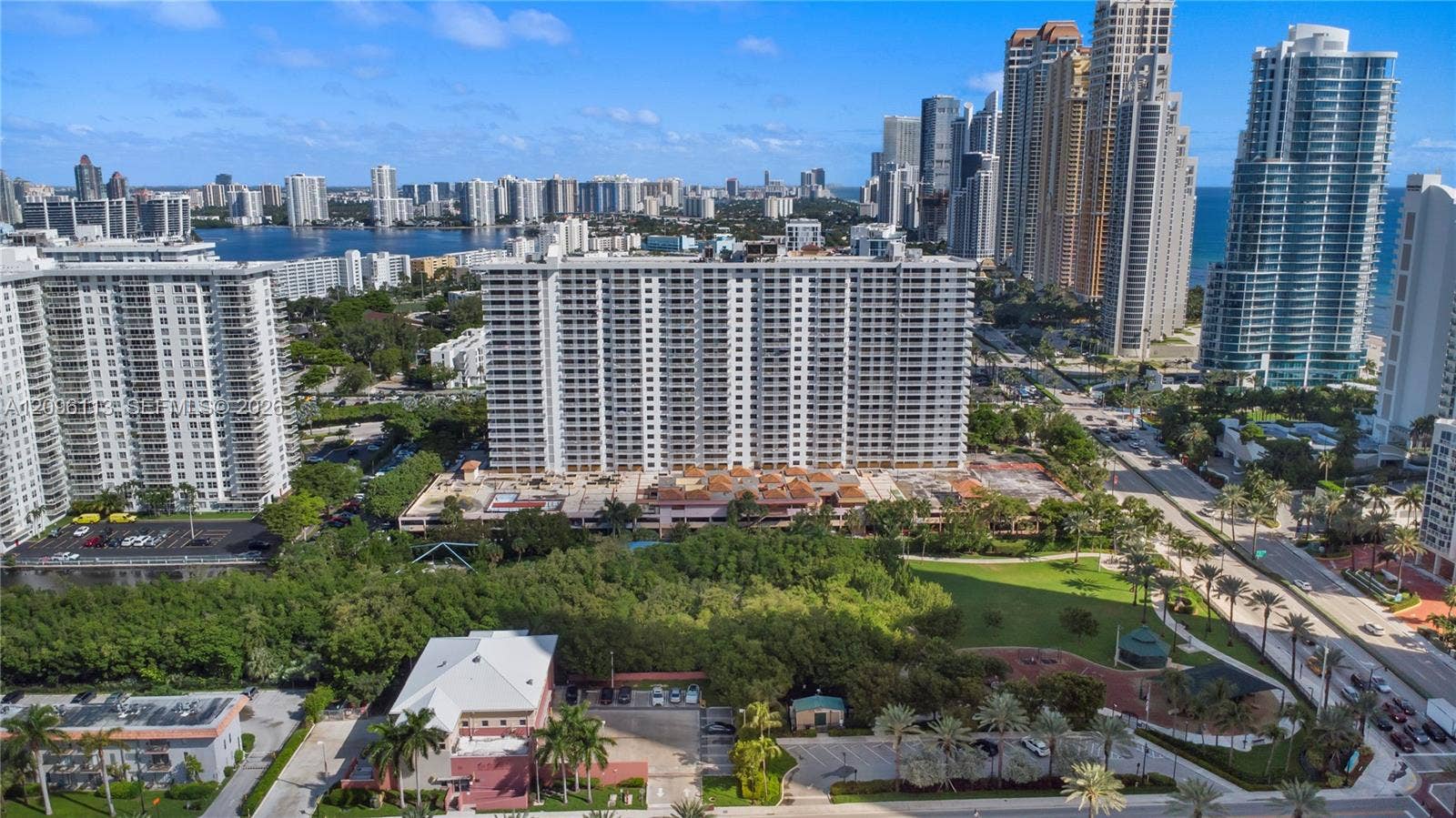 210 174th Street, #1103, Sunny Isles Beach, Sunny Isles Beach, FL 33160 Photo 28
