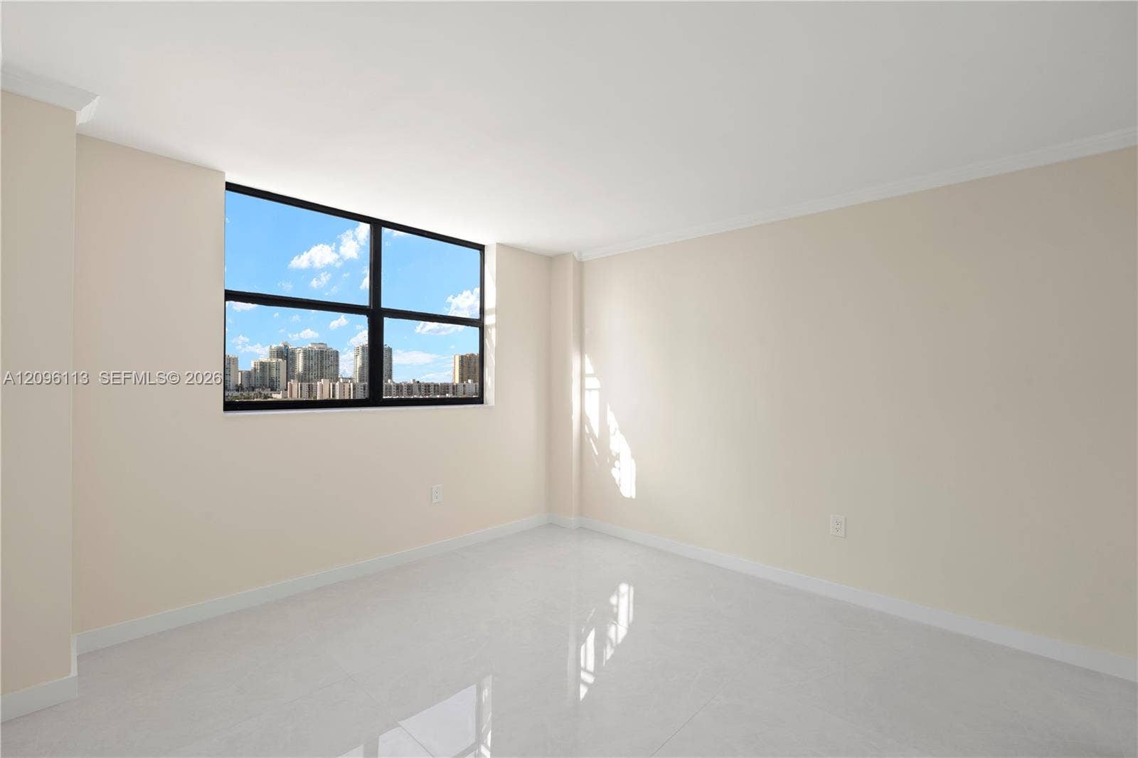 210 174th Street, #1103, Sunny Isles Beach, Sunny Isles Beach, FL 33160 Photo 22