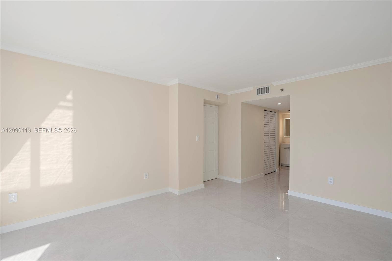 210 174th Street, #1103, Sunny Isles Beach, Sunny Isles Beach, FL 33160 Photo 10