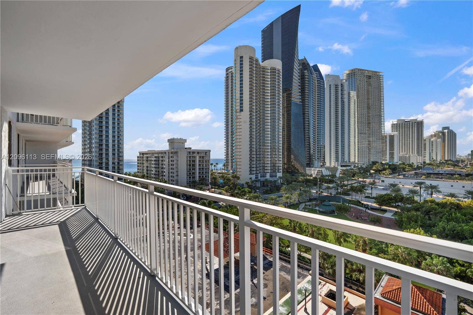 210 174th Street, #1103, Sunny Isles Beach, Sunny Isles Beach, FL 33160 Photo 27