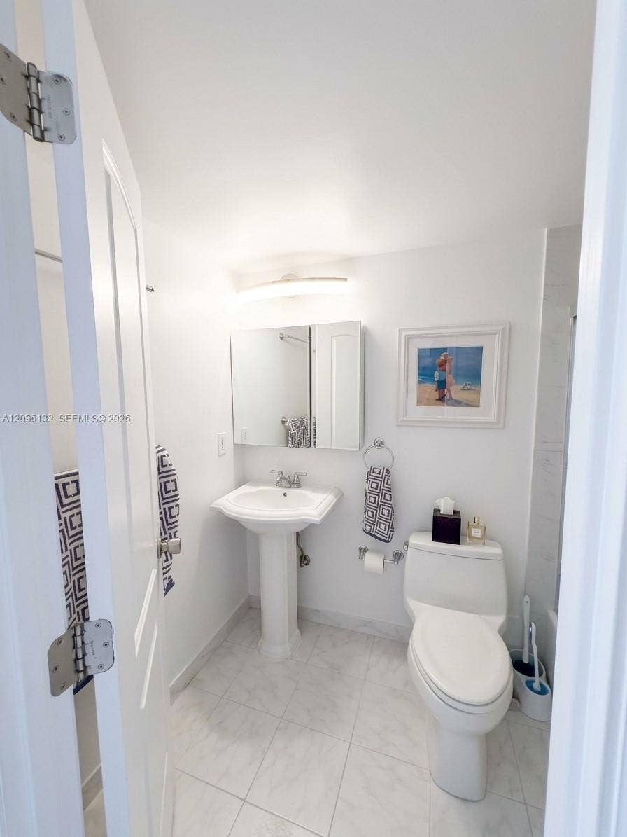 3180 S Ocean Drive, #814, Hallandale Beach, Hallandale Beach, FL 33009 Photo 8