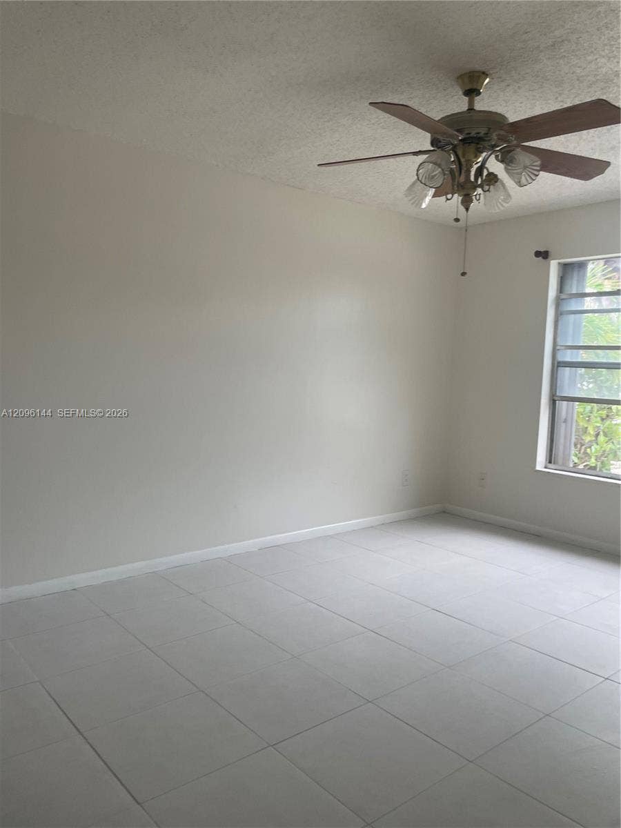 5872 E Bermuda Circle E, #0, West Palm Beach, West Palm Beach, FL 33407 Photo 6
