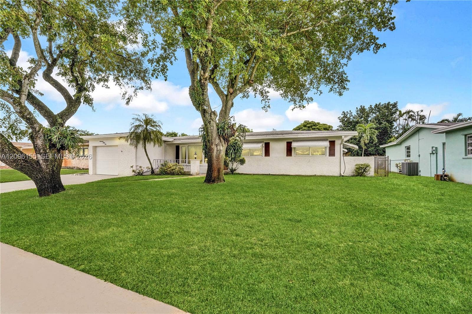 1731 NW 86th Avenue, Pembroke Pines, FL 33024 Photo 3
