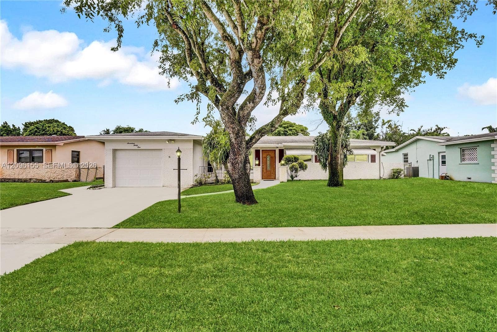 1731 NW 86th Avenue, Pembroke Pines, FL 33024 Photo 1