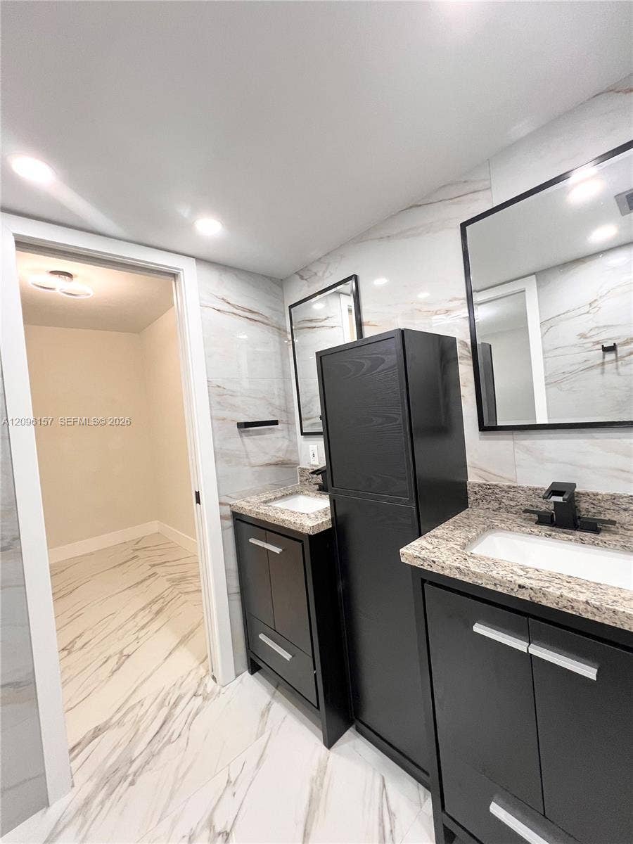 4940 E Sabal Palm Boulevard, #312, Tamarac, FL 33319 Photo 29