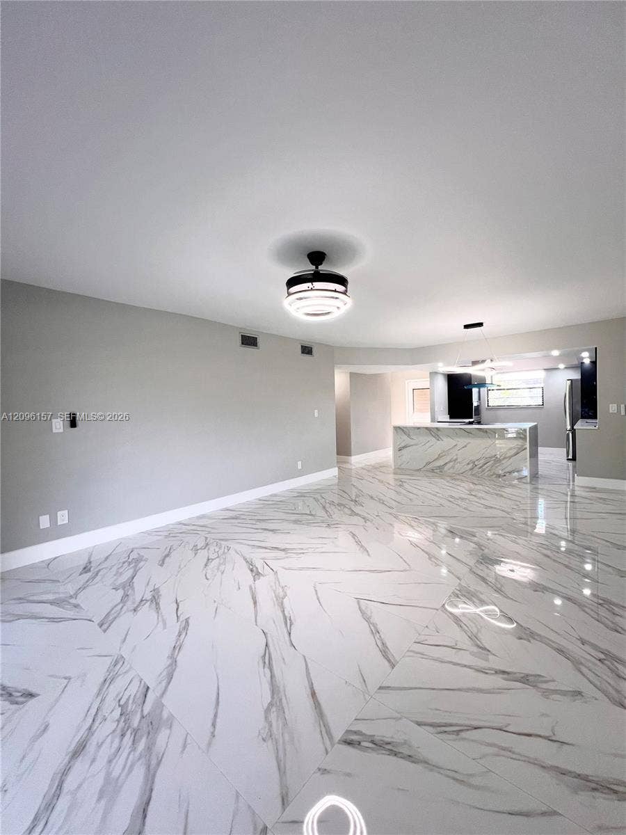 4940 E Sabal Palm Boulevard, #312, Tamarac, FL 33319 Photo 12