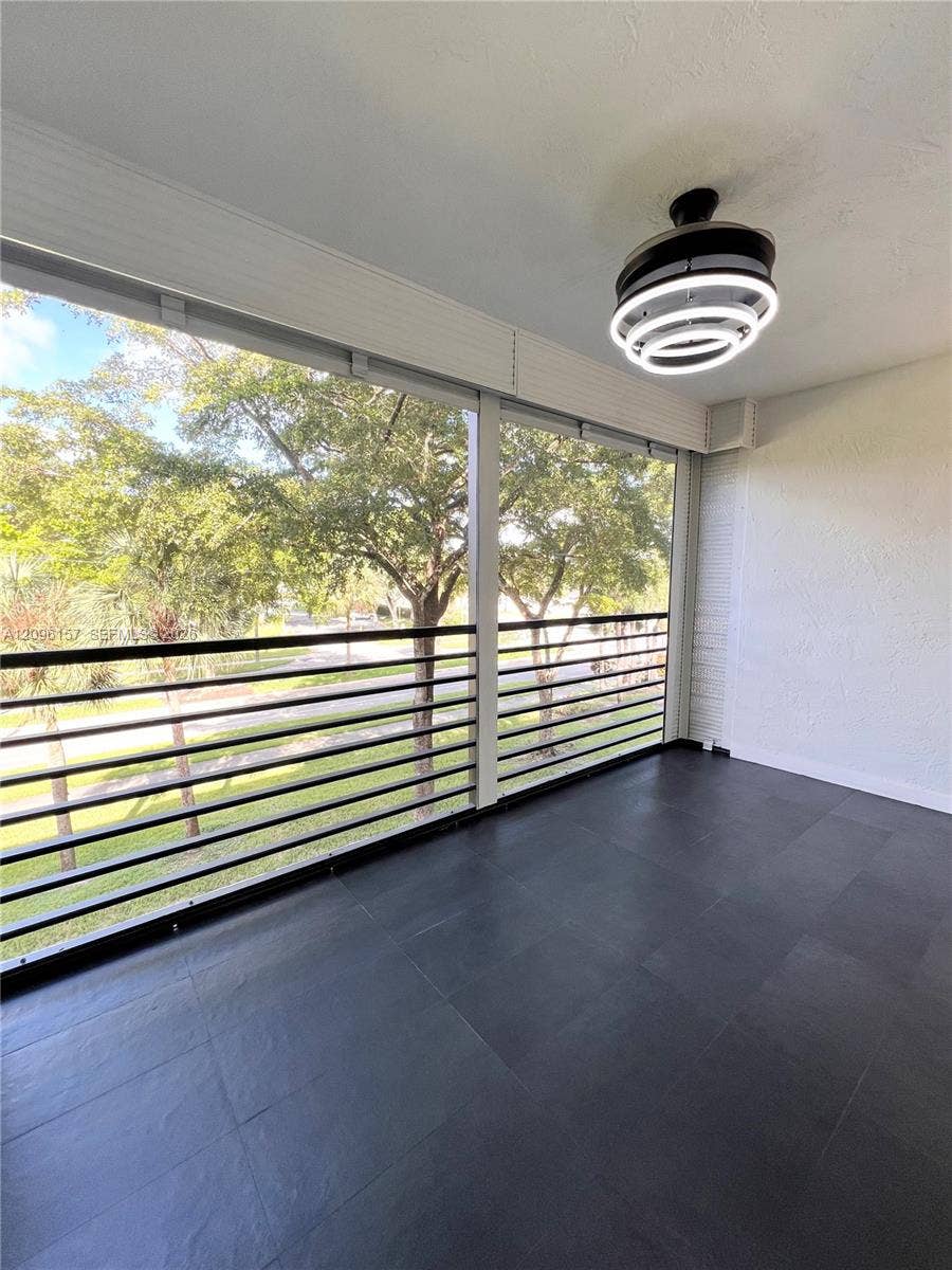 4940 E Sabal Palm Boulevard, #312, Tamarac, FL 33319 Photo 41