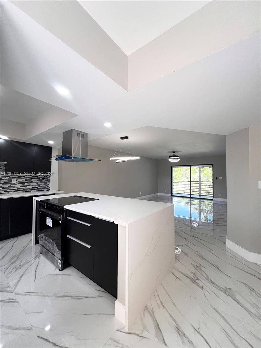 4940 E Sabal Palm Boulevard, #312, Tamarac, FL 33319 Photo 2