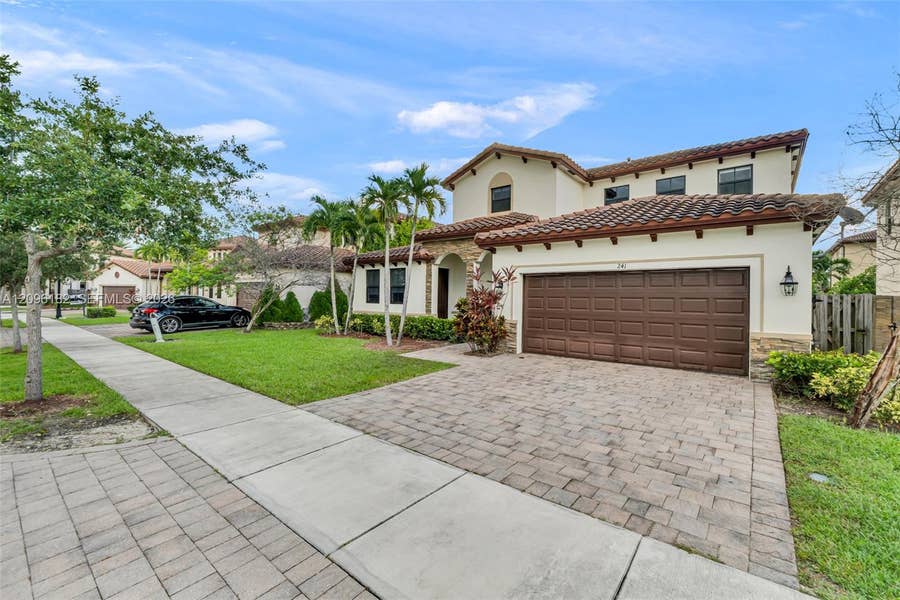 Property photo for 241 SE 35th Avenue, Homestead, FL
