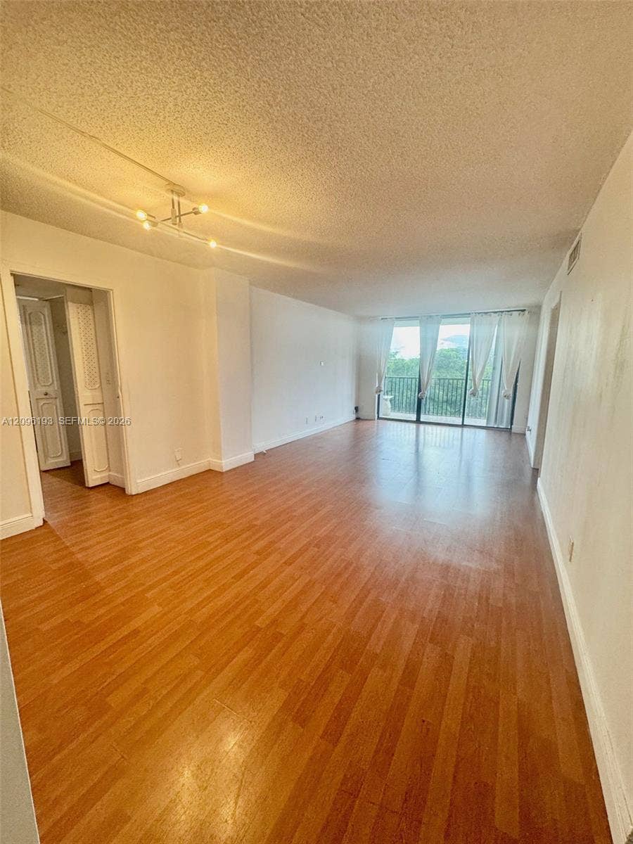3475 N Country Club Drive, #601, Aventura, FL 33180 Photo 30