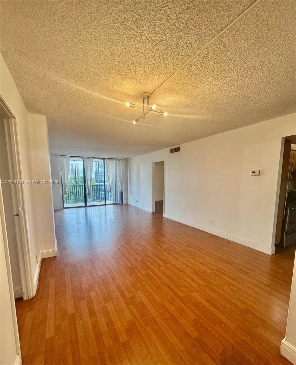 3475 N Country Club Drive, #601, Aventura, FL 33180 Photo 1