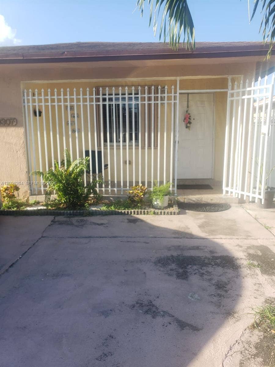 Property photo for Miami, FL