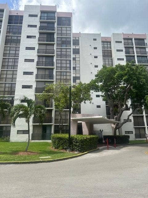 Property photo for 17021 N Bay Road, #521, Sunny Isles Beach, FL