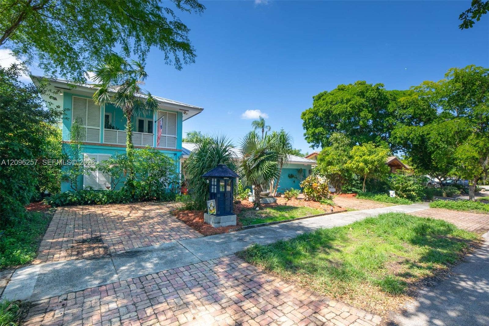 3660 N 53rd Avenue, Hollywood, FL 33021 Photo 3