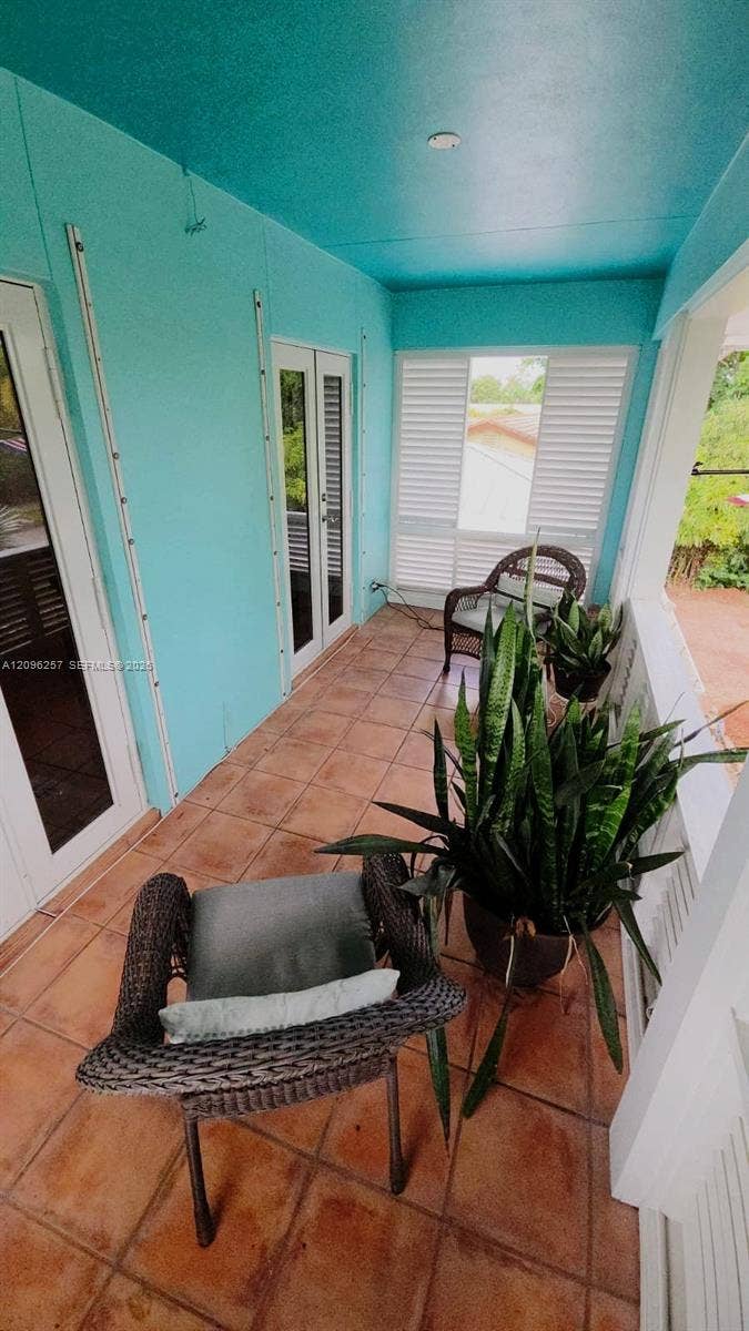 3660 N 53rd Avenue, Hollywood, FL 33021 Upstairs