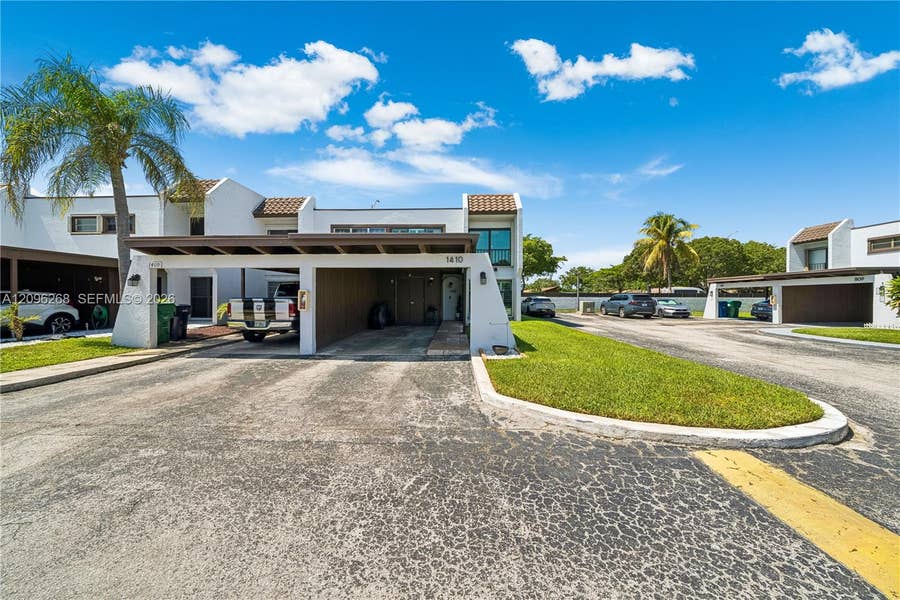 Property photo for 6526 Kendale Lakes Drive, #1410, Miami, FL