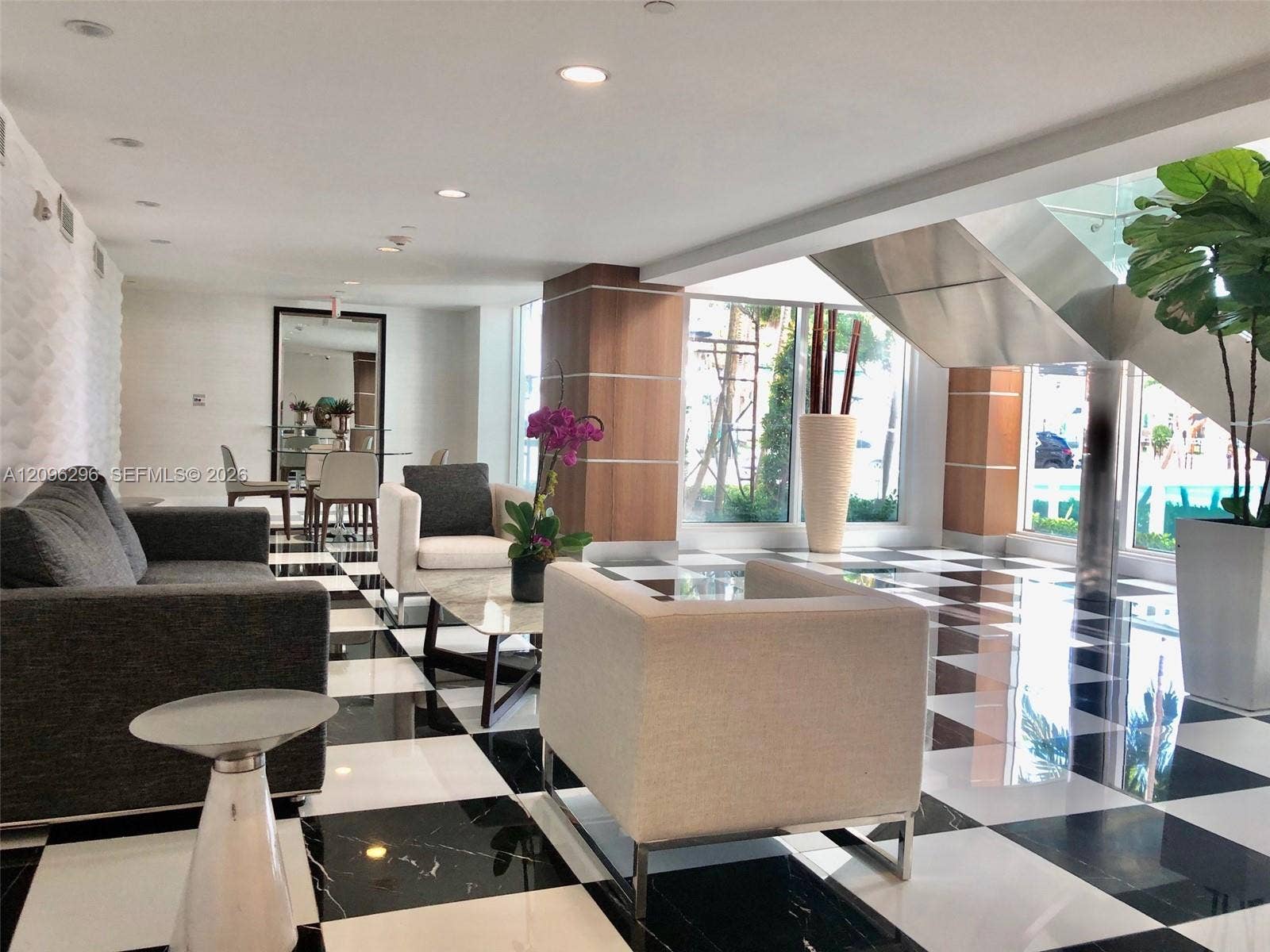 1800 N Bayshore Drive, #2210, Miami, FL 33132 Photo 3