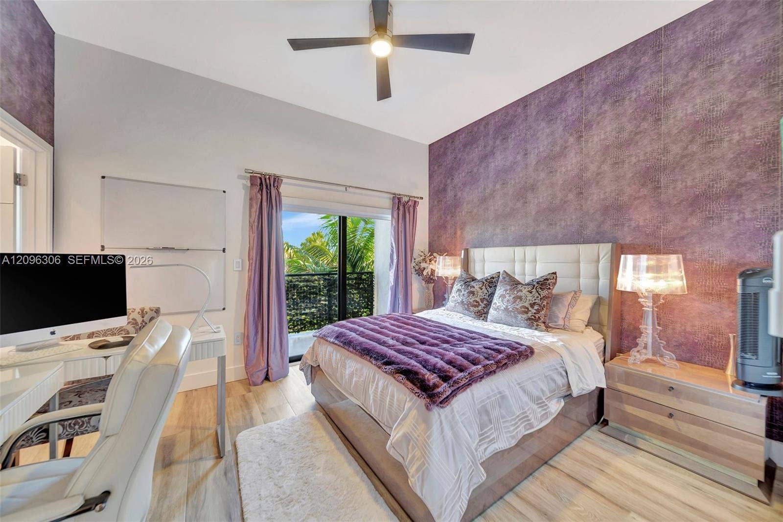508 SE 1st Circle, Pompano Beach, FL 33060 2nd floor guest bedroom with private balcony