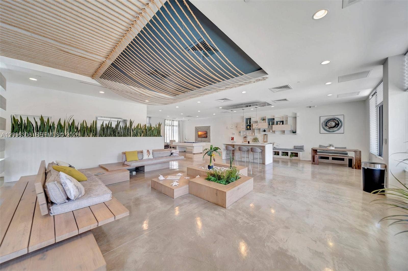 508 SE 1st Circle, Pompano Beach, FL 33060 Clubhouse room