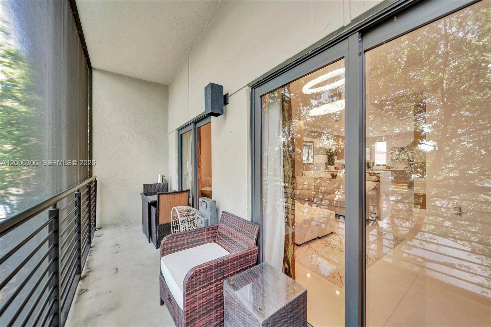 508 SE 1st Circle, Pompano Beach, FL 33060 Morning coffee or alfresco dining on your covered/screened balcony