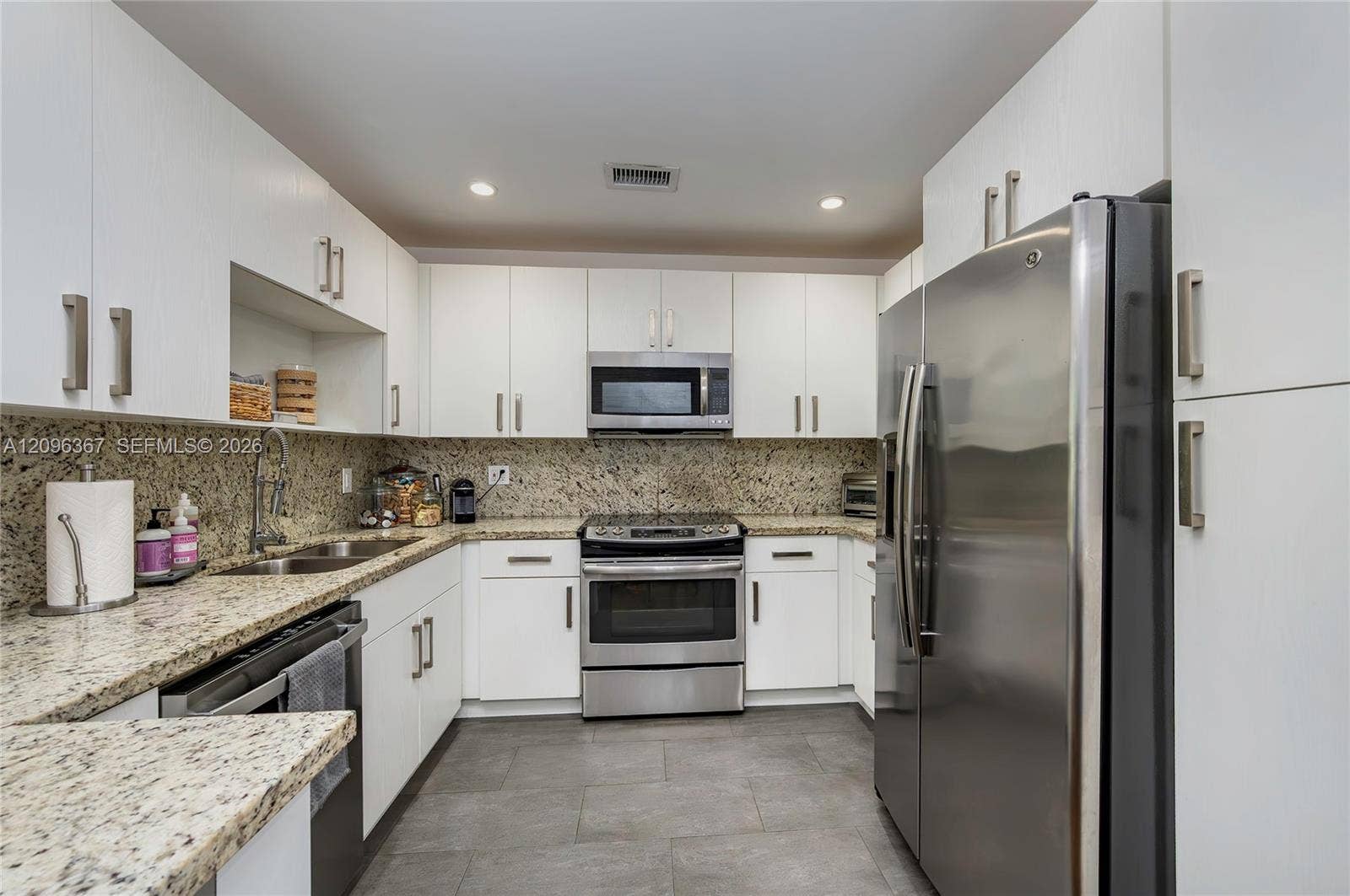 3635 S Le Jeune Road, #3635, Coral Gables, Coral Gables, FL 33134 Photo 11