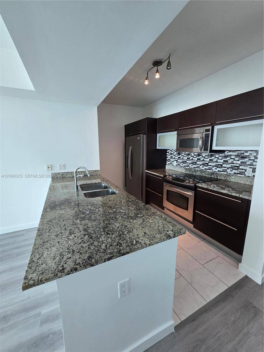 Property photo for 950 Brickell Bay Drive, #3300, Miami, FL