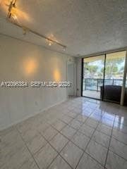 Miami, FL 33175 Photo 3