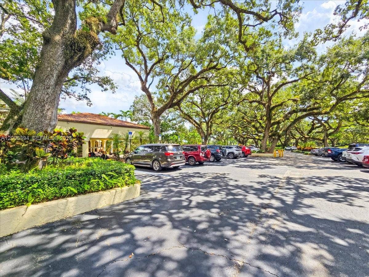1830 Sabal Palm Drive, #105, Davie, FL 33324 Photo 81