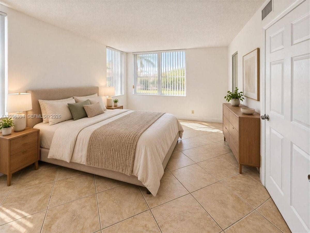 1830 Sabal Palm Drive, #105, Davie, FL 33324 AI Staged