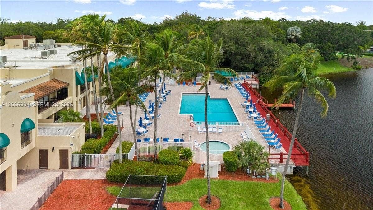 1830 Sabal Palm Drive, #105, Davie, FL 33324 Photo 87