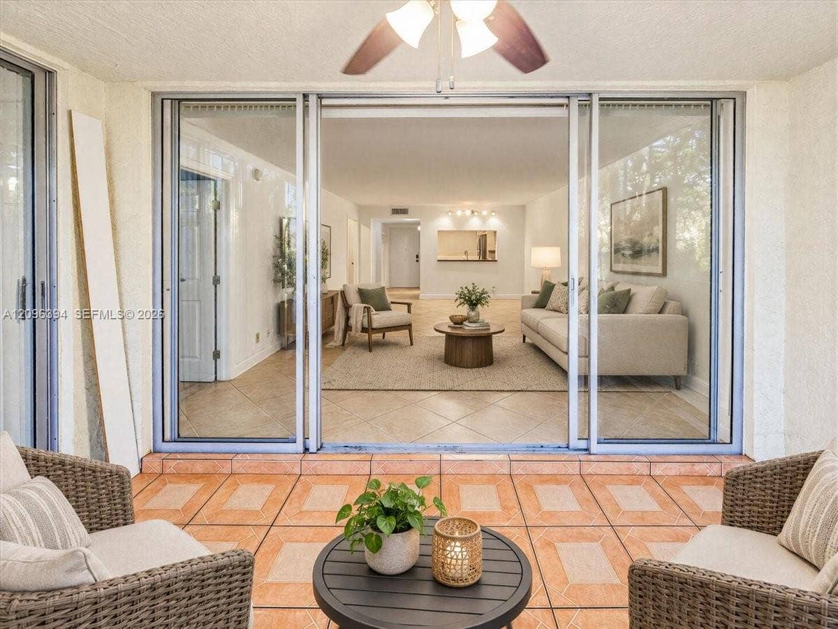 1830 Sabal Palm Drive, #105, Davie, FL 33324 AI Staged