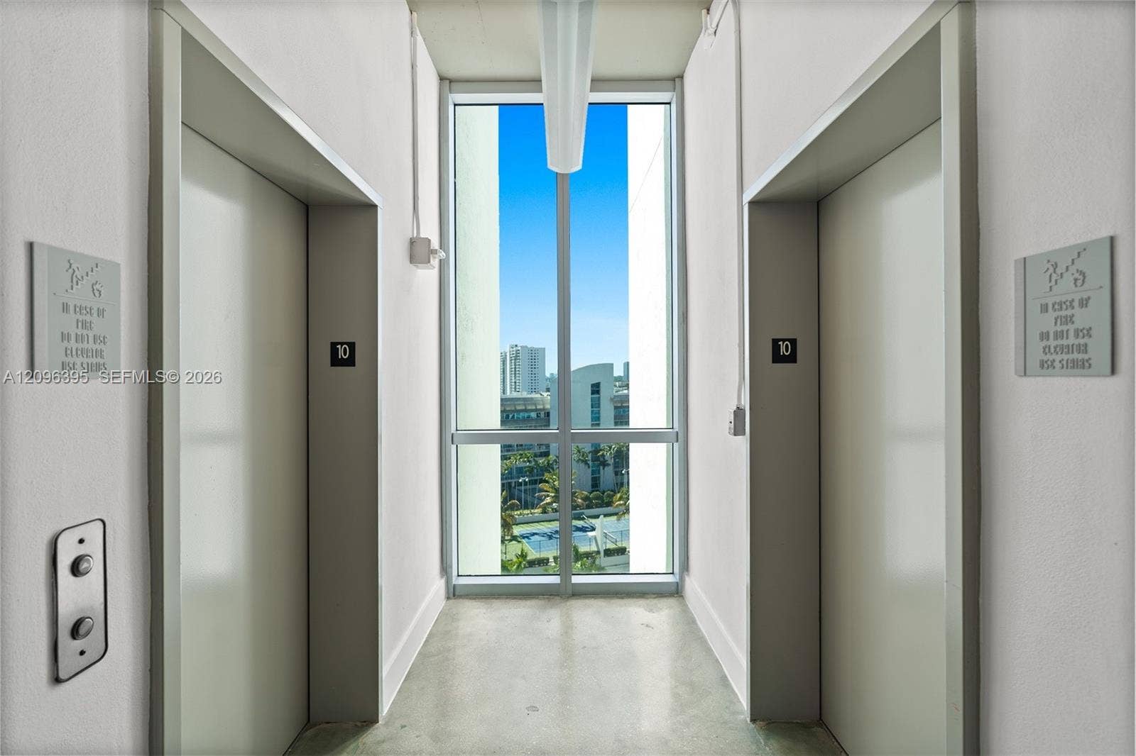 3029 NE 188th Street, #911, Aventura, FL 33180 Semi-Private Elevators. Only 4 Units per Floor. No long hallways.