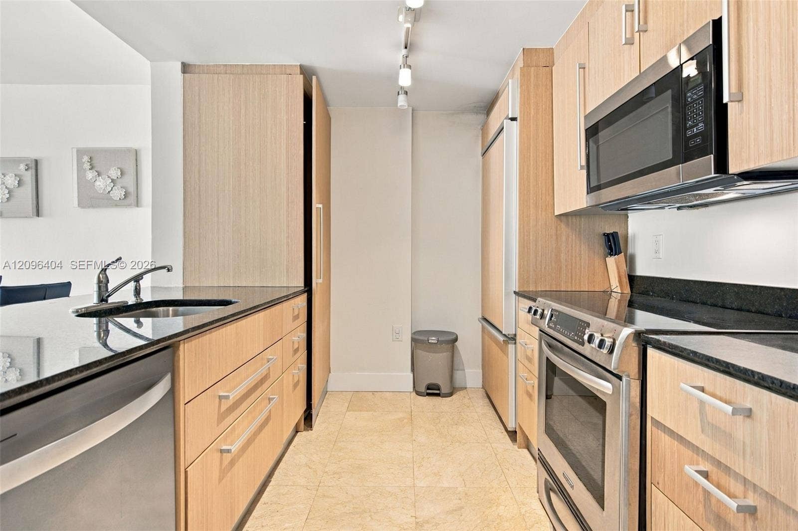 10275 Collins Avenue, #1412, Bal Harbour, FL 33154 Photo 7