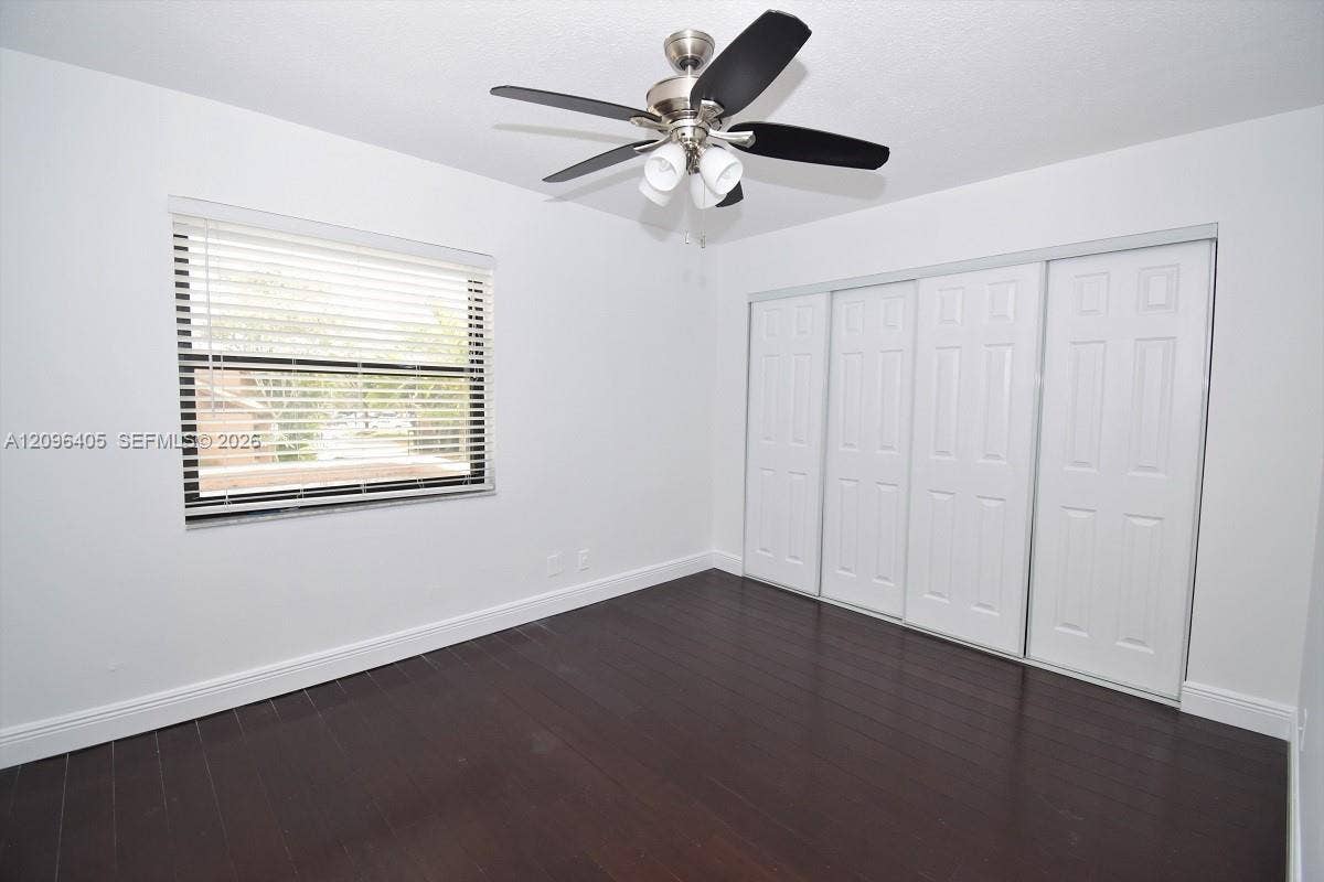 14 Chestnut Circle, Cooper City, FL 33026 Located on the second floor