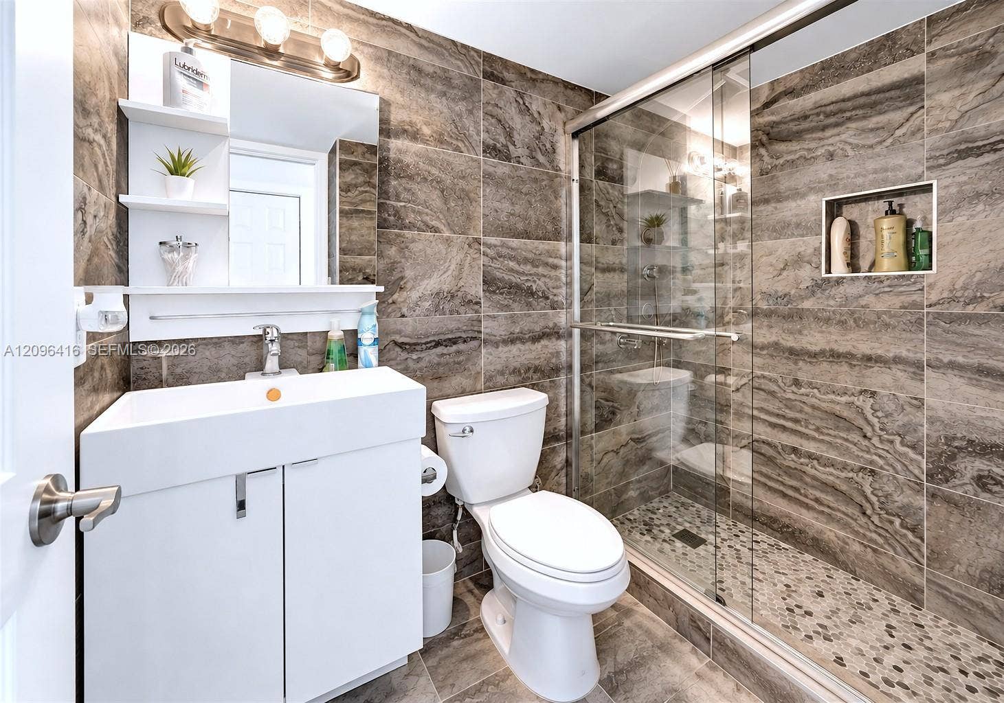 250 180th Drive, #155, Sunny Isles Beach, FL 33160 Photo 7