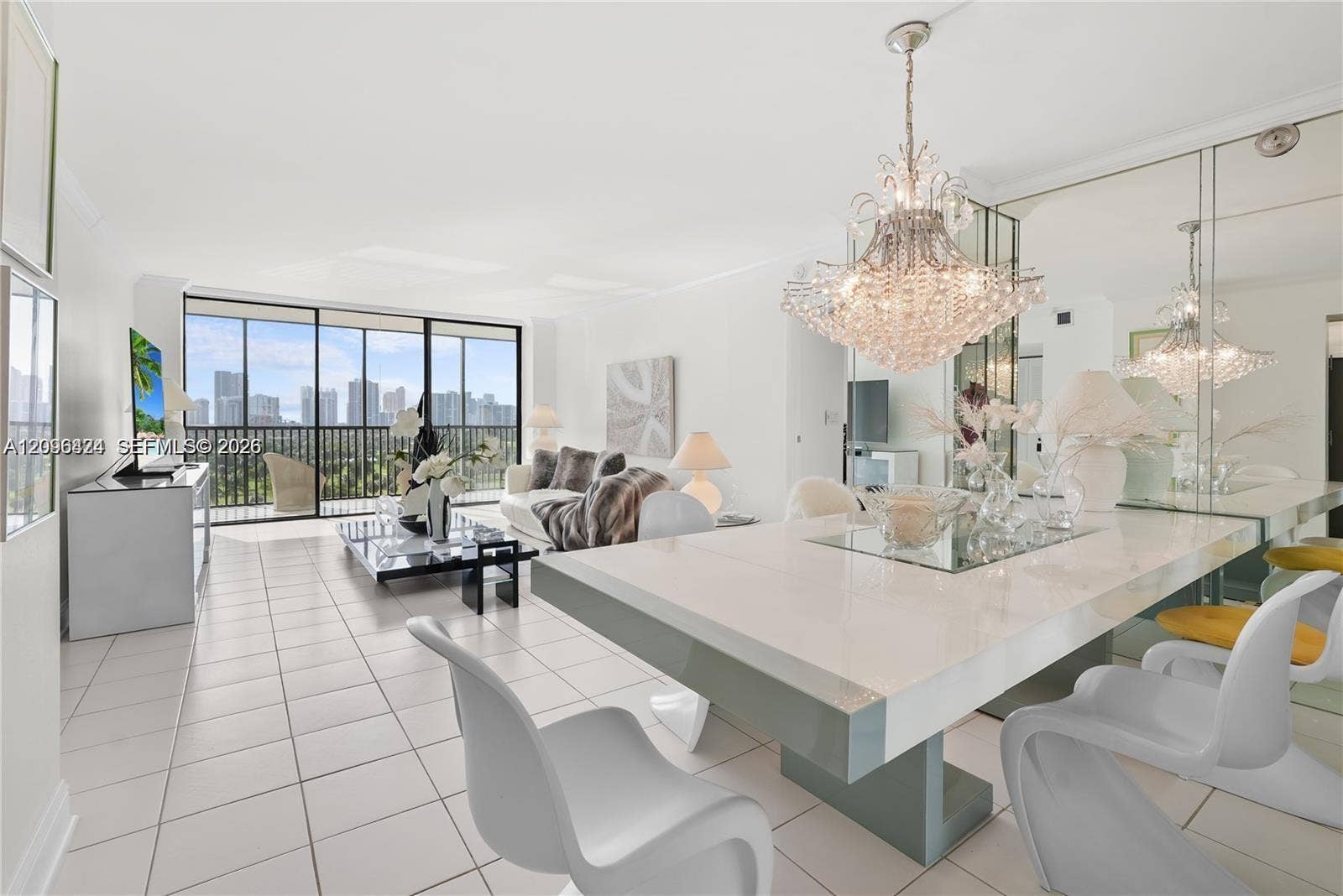 20301 W Country Club Drive, #1226, Aventura, FL 33180 Photo 2