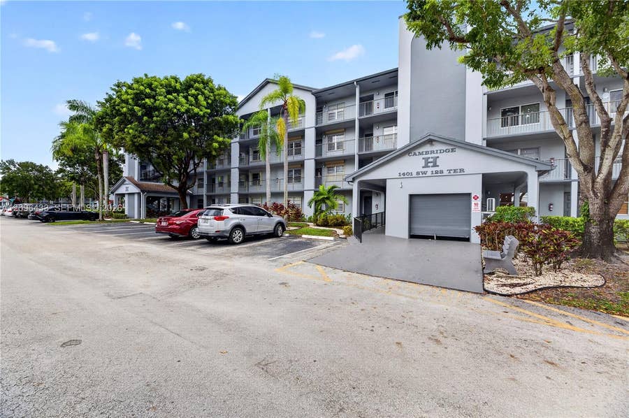 Property photo for 1401 SW 128th Terrace, #405H, Pembroke Pines, FL